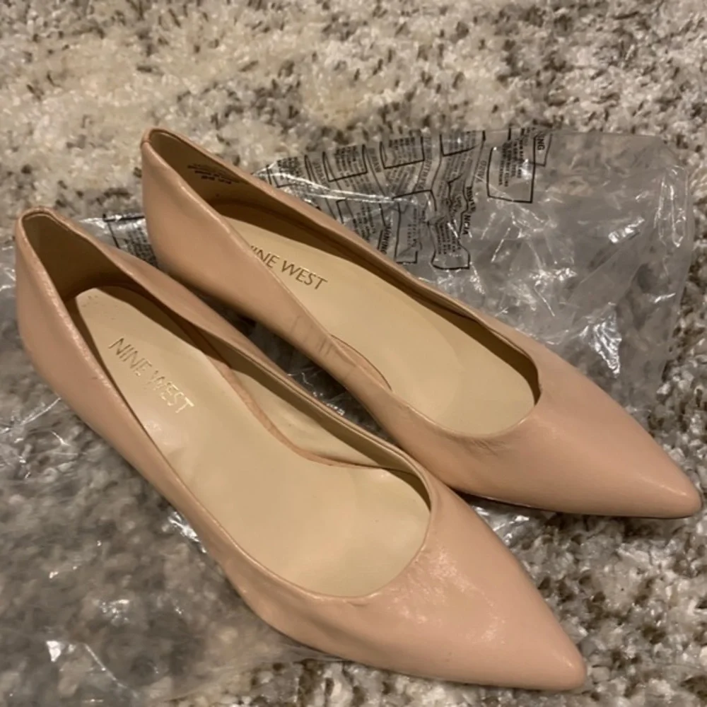 Nine West Light Pink Heels 5M